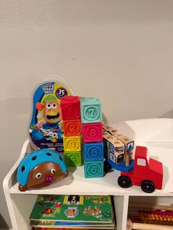 Bundle toys