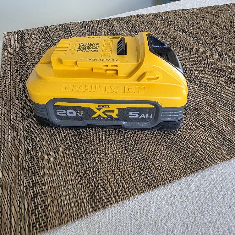 Dewalt Powerstack 20 Volt 5ah