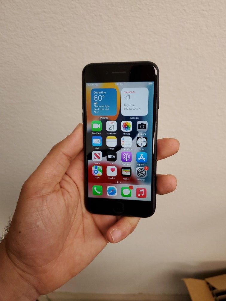 IPHONE 7...32GB UNLOCK FOR ANY SIM