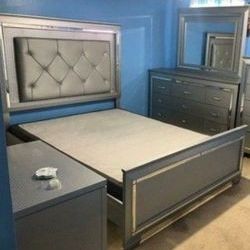 Amalia Gold Panel Bedroom Set 4-Piece Queen (QB/D/M/N)🚨Finance&Delivery Available