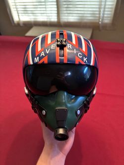 40th anniversary top gun Maverick, popcorn, bucket helmet 40th anniversary top gun Maverick, popcorn, bucket helmet