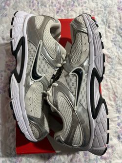 Nike Men's V5 Runner Running Shoes