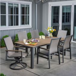 Sunvilla Sara 7- Piece Outdoor Patio Dinning Set