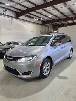 2018 Chrysler Pacifica