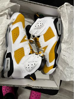 Jordan 6, Size 10.5