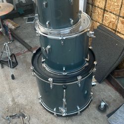 Pear Drum Set 