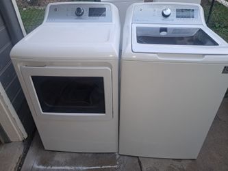 Ge washer and dryer set