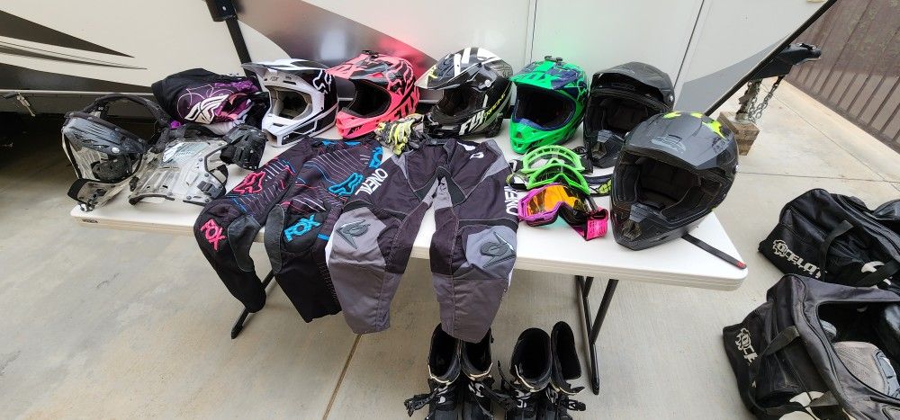 ATV Riding Gear. Womens and Kids Sizes.