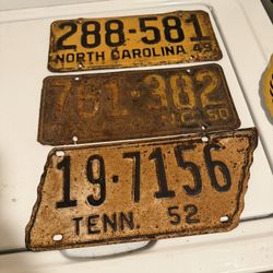 Vintage Plates 