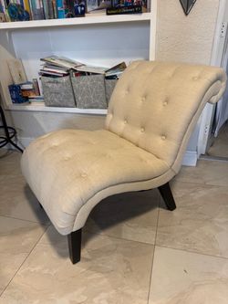 Chaisse Lounge Chair $40