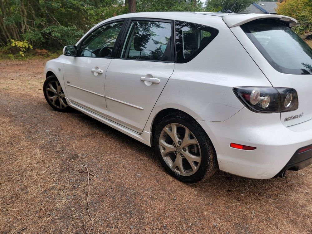 08 Mazda 3