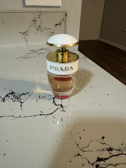 Prada Candy Perfume