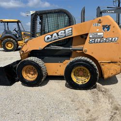 2013 Case SR220 Skid Steer