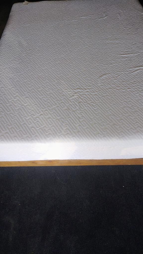 Queen bed and frame can deliver