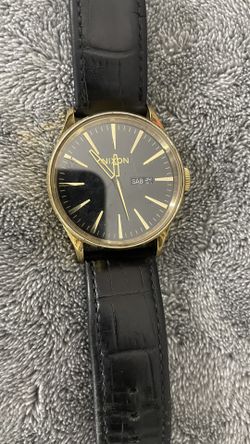 Nixon Watch