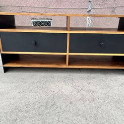 Crate And Barrel Mid Century Modern Low Media Console Entertainment Center Tv Stand Cabinet Sideboard Credenza.