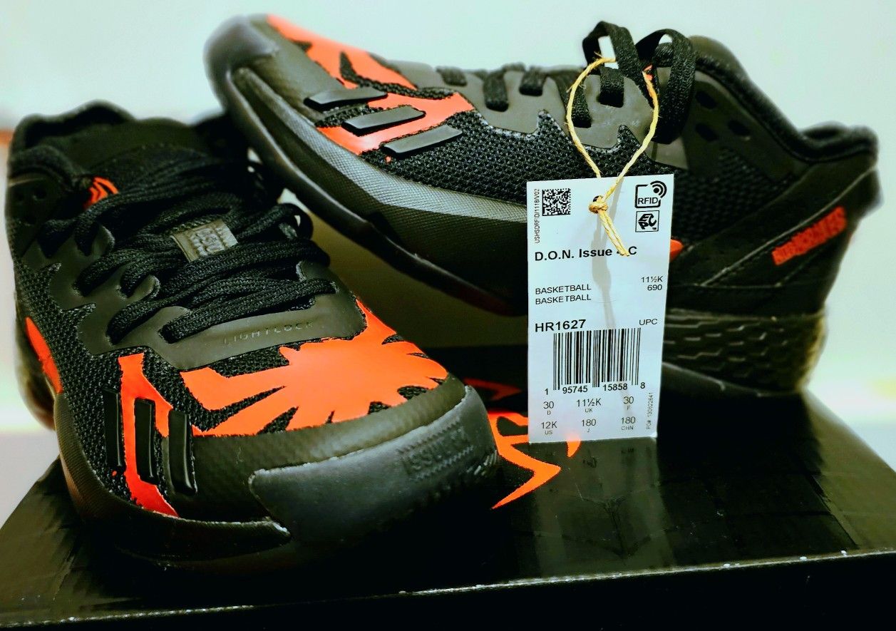 D.O.N. #4 MILES MORALES SPIDERMAN ACROSS THE SPIDERVERSE BASKETBALL SHOES