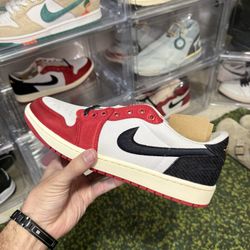 Jordan 1 Low Trophy Room