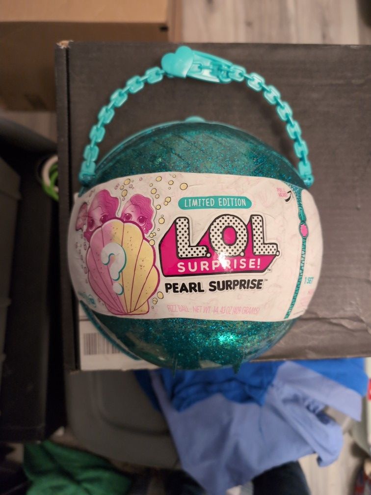 Lol Surprise Pearl Surprise Doll Teal 