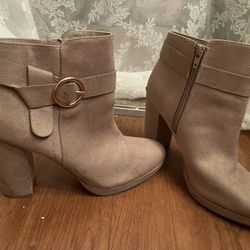 Woman Shoes 