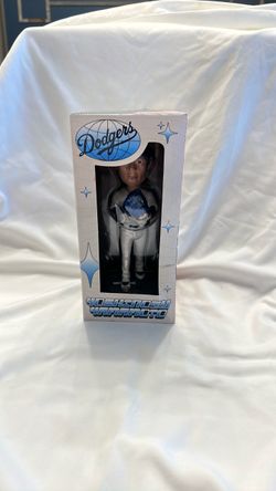 Dodgers Yamamoto bobblehead