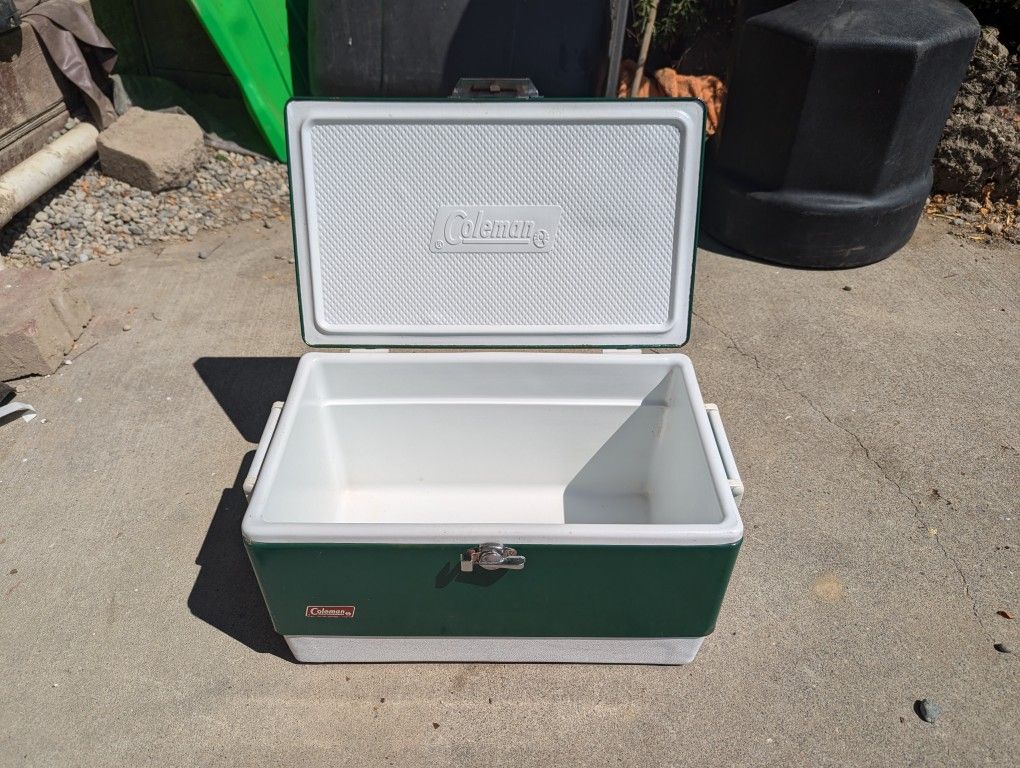 Vintage Green Coleman Cooler