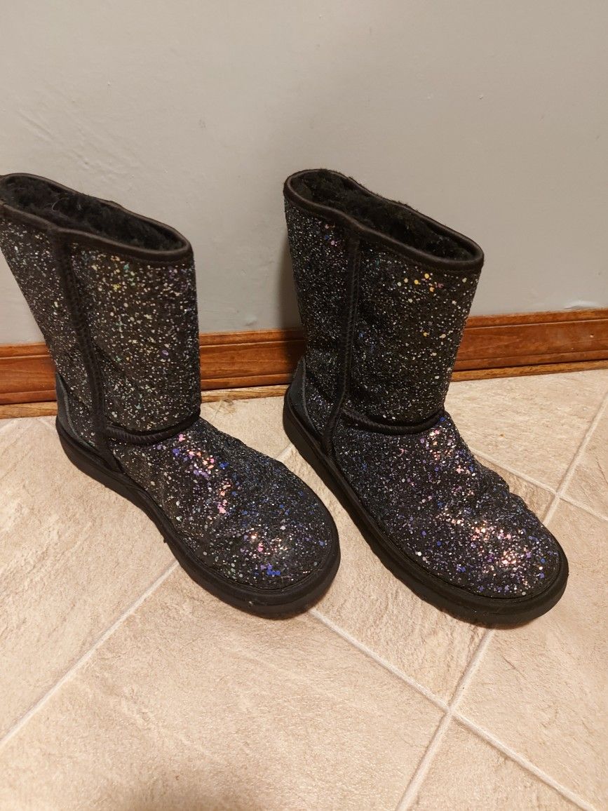 New UGG Glitter Boots 