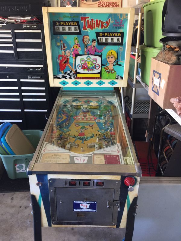 Twinky arcade pinball machine for Sale in Vancouver, WA OfferUp