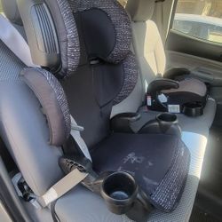 EvenfloLX Booster Seat