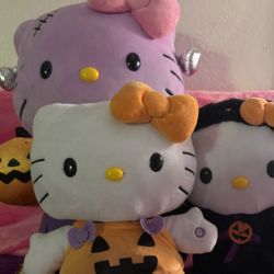 Hello kitty bundle (check disc.)