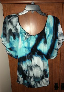 Summer top size Large