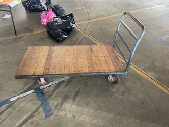 Hamilton Wood in Steel Platform Carts