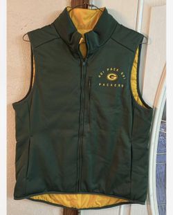 Women's Nike Green Bay Vest Size Medium