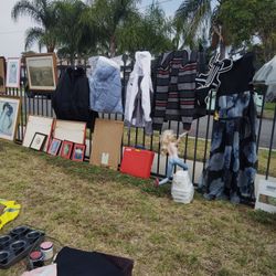 Plus Size Clothes Yard Sale Today Sunday