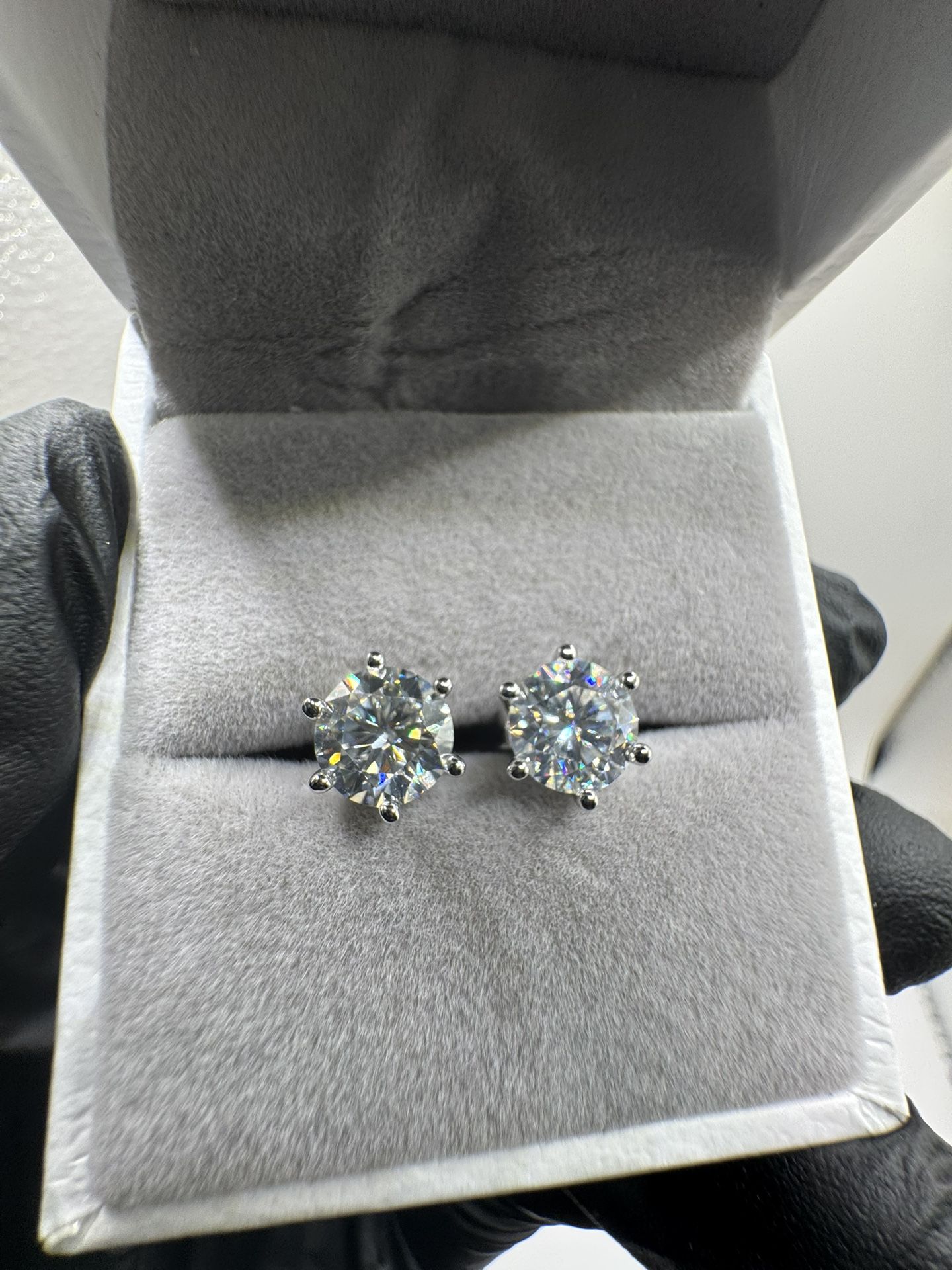 S925 Sterling Silver Moissanite Earrings VVS1 D Color 1.0ct GRA Pass Tester 6.5mm