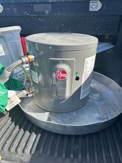 Rheem XE06P06PU20U0 6-Gallon Electric Water Heater