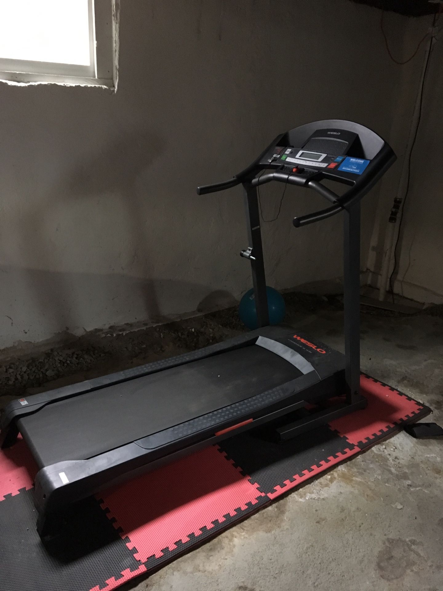 Great condition treadmill! Barely used for $150