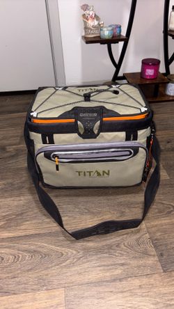 Titan zipperless Coldlok