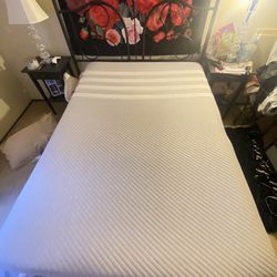 Full Size Memory Foam Mattress And Box Spring And Metal Frame 185