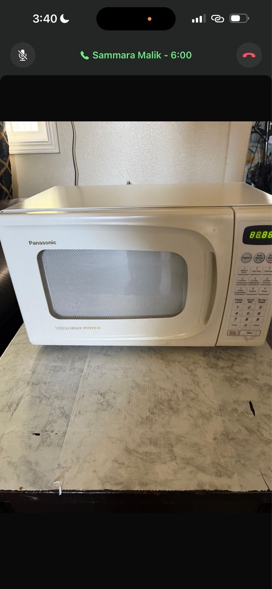 Panasonic 1100W High Power Microwave good condition