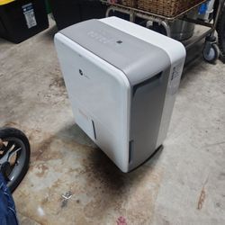 Vremi 22 Pint 1,500 Sq. Ft. Dehumidifier