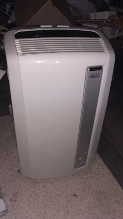 De'Longhi 3-in-1 Portable Air Conditioner, Dehumidifier & Fan 