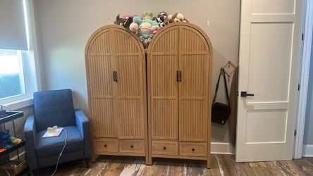 Small clothing cabinet armoire Free
