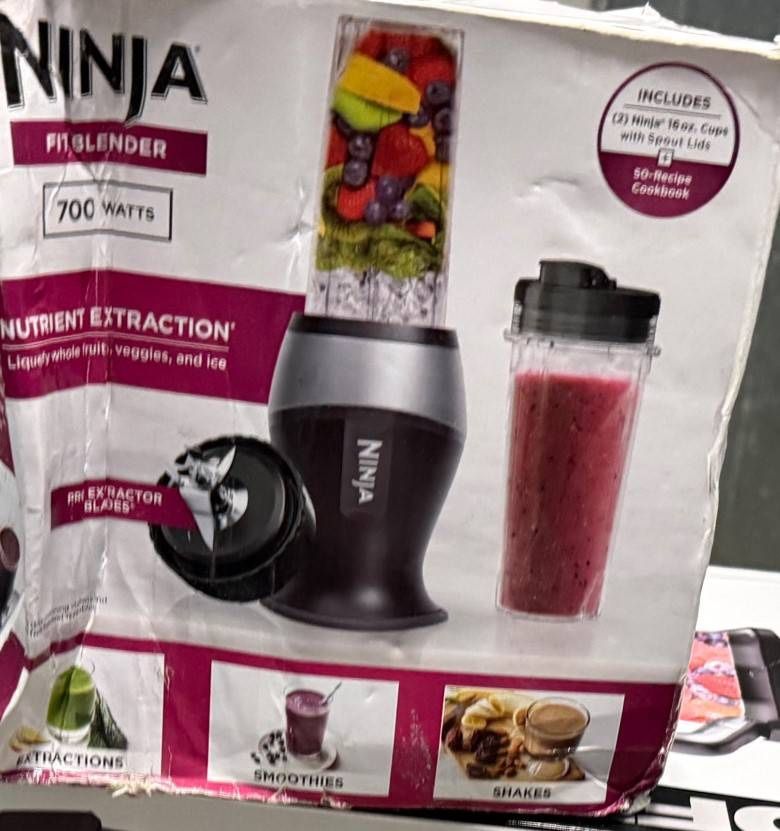 Brand New Ninja Fit Personal Single-Serve Blender 