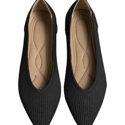 Woman’s Pointed Toe Knit Ballet Flats  