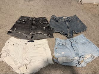 Jean shorts!