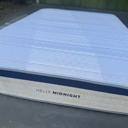 Helix Midnight Full Size Mattress