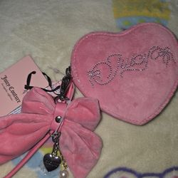 Juicy Couture 🎀  Wristlet