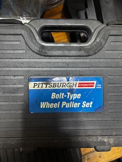 Pittsburgh Automotive Bolt-Type Wheel Puller Set