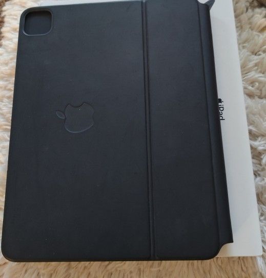Apple MAGIC KEYBOARD $150 (2) to Choose From.
